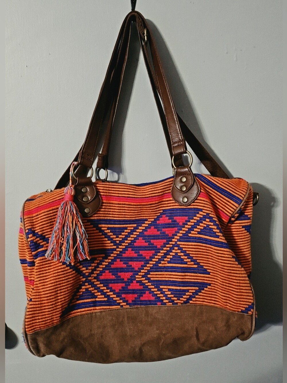 Mossimo Supply CO Weekender Travel Bag Orange/Purple/Pink Geometric Design